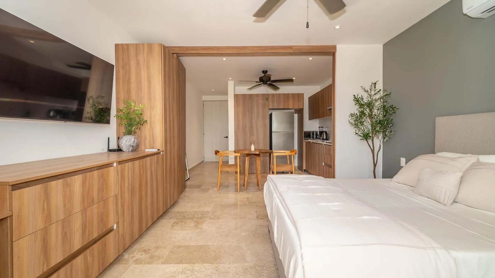 Holiday home Lux Studio With Private Balcony, Rooftop Pool, Gym Tulum